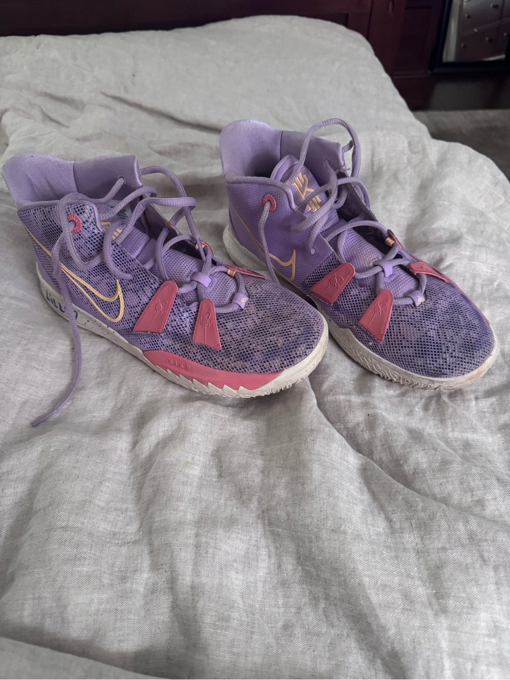 Nike Kids Lavender Basketball Sneakers with Pink Accents